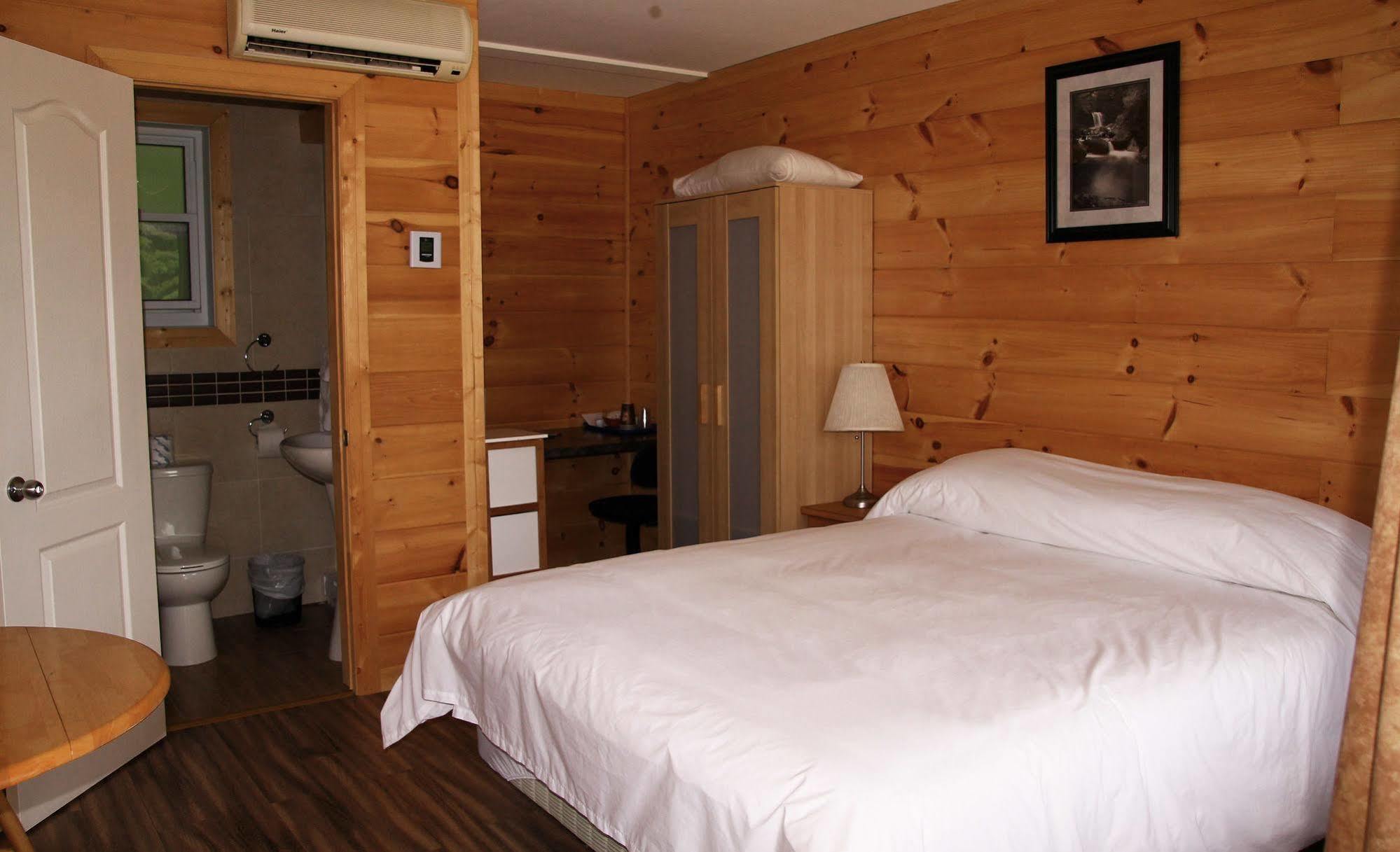 Motel 149 Mont-Tremblant Kültér fotó